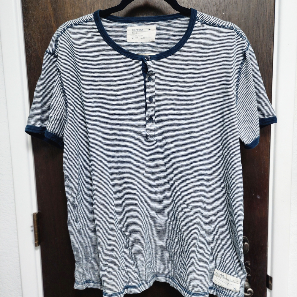 Expresss Striped Henley Shirt XL